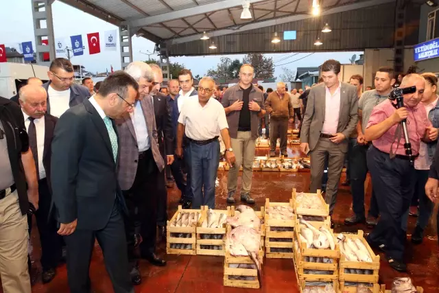 Başkan, Ereğli'de İlk Balık Mezarına Katıldı