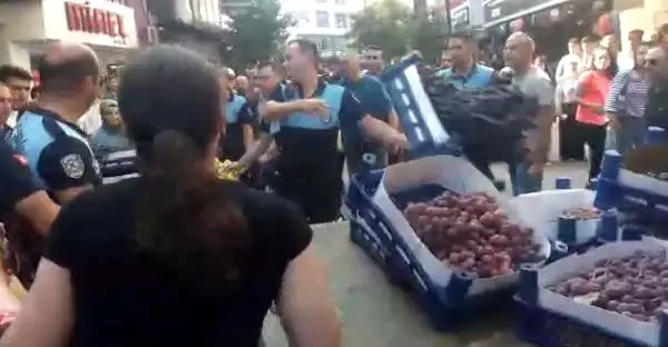 Ordu'da Zabıta ile Seyyar Satıcı Gerginliği
