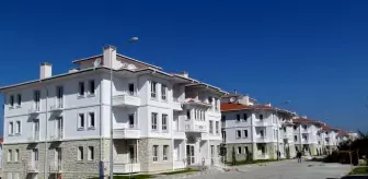 toki cesme de ikinci etap evleri teslim ediyor