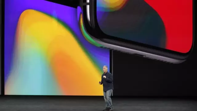 Apple, 1 Trilyon Dolara Koşuyor
