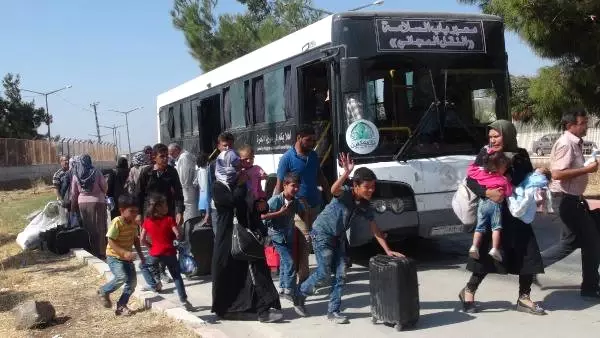 Bayramı Ülkelerinde Geçirip Dönen Suriyelilerin Sayısı 15 Bine Ulaştı