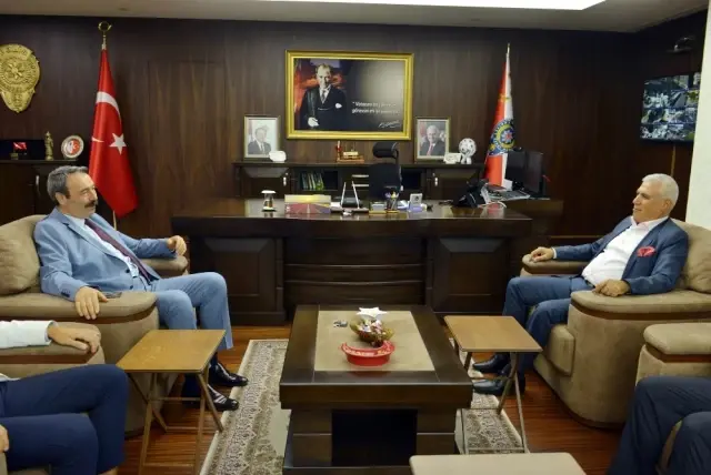 Bozbey'den Ak'a Ziyaret