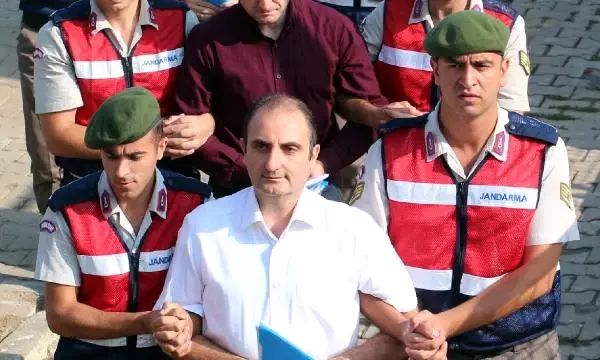 Stk'lar Donanma Davasını İzlemeye Geldi (3)