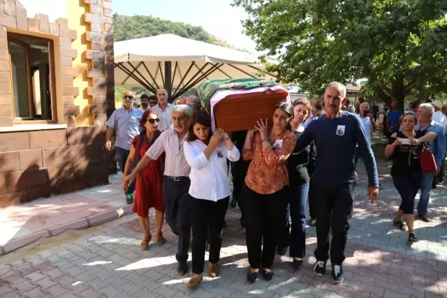 Dha Ankara - Demirtaş ve Zeydan'dan Tuğluk'un Annesi İçin Taziye Mesajı