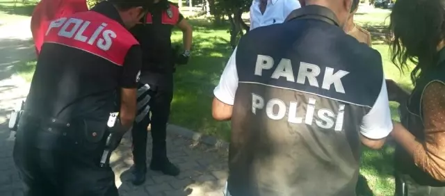 Fetö Zanlısı Parkta Yakalandı