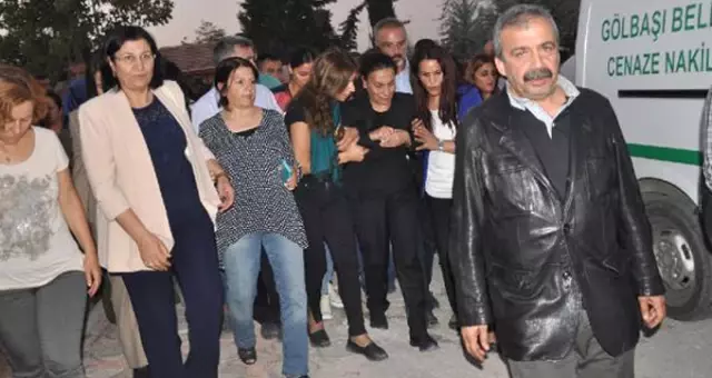HDP'li Tuğluk'un Annesinin Cenazesinde Çıkan Olaylara, Başsavcılıktan Soruşturma: Gözaltılar Var