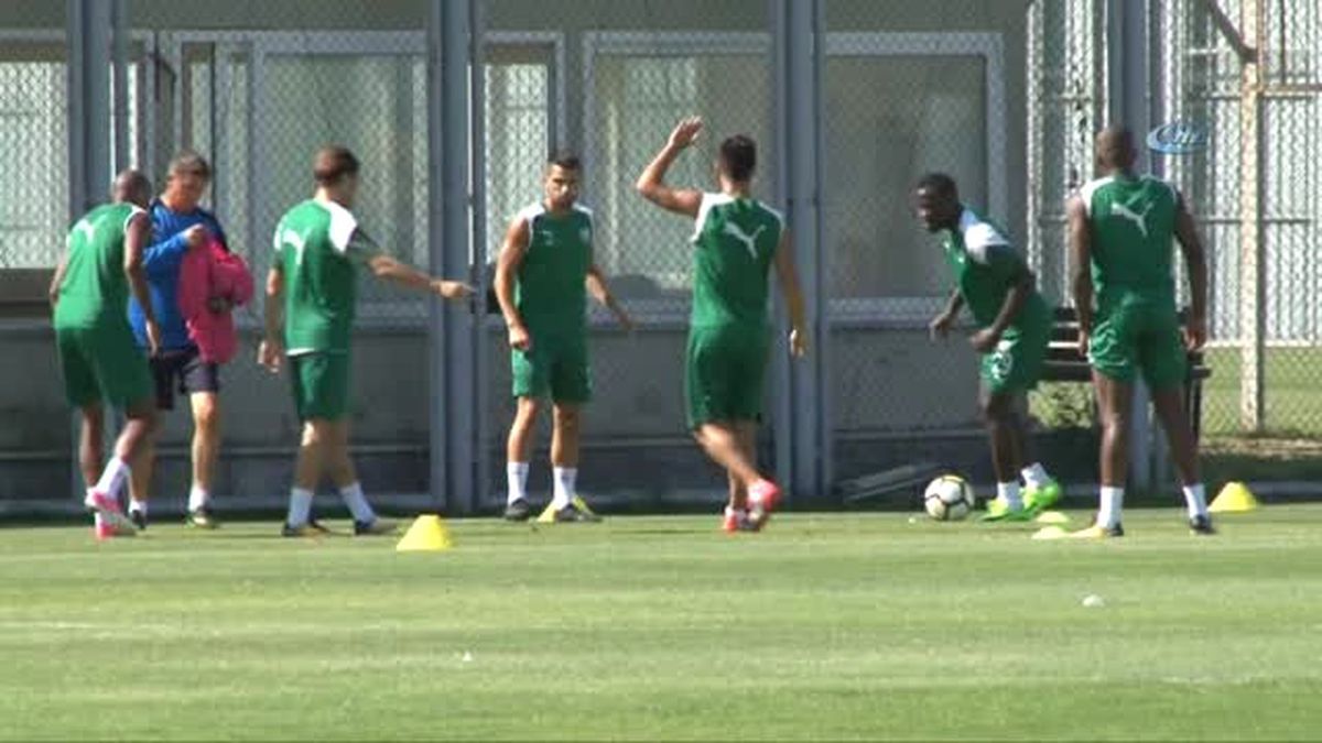 Le Guen: 'Yeni Oyuncularımızdan Çok Memnunum' (Hd)