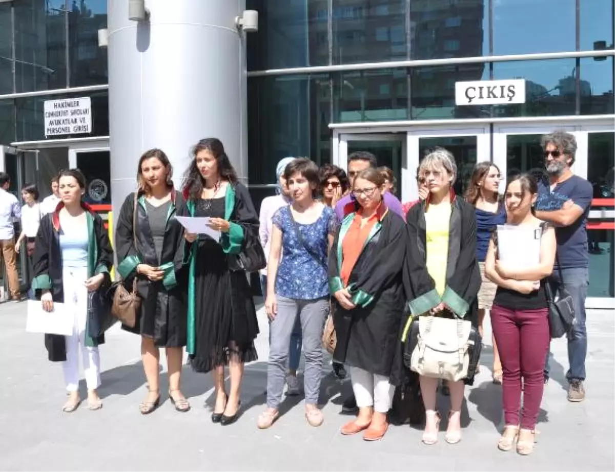 Sokakta Eşini Tekmeleyen Kocanın Tahliye İsteği Kabul Edilmedi