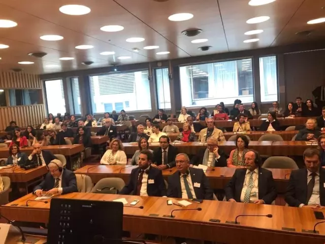Kütahya Çini Unesco'da Tanıtıldı Kütahya Çini Unesco'da Tanıtıldı