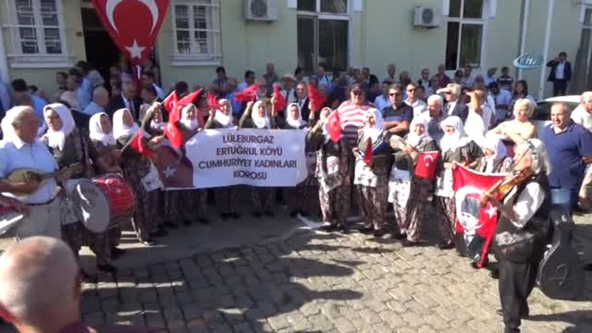 Uyuyan Dev Uyandı... Alpullu Şeker Fabrikası 4 Yıl Aradan Sonra Şeker Pancarı Almaya Başladı