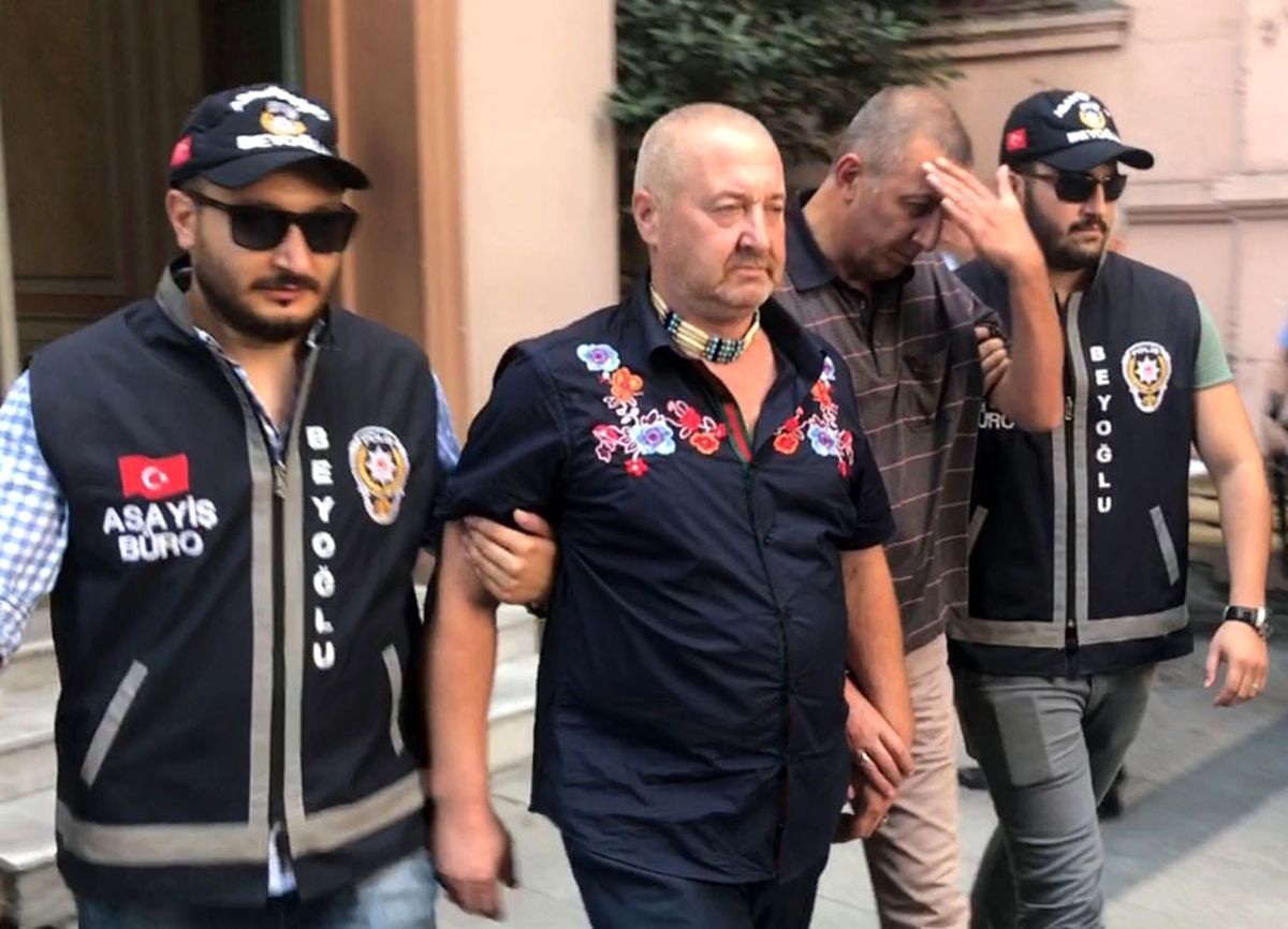 Dha İstanbul- Kilise Hırsızları Yakalandı