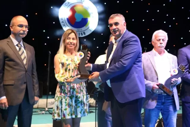 Gümrük ve Ticaret Bakanı Tüfenkci: 'Türkiye, ABD ve Japonya Gibi Birçok Ülkeyi Geride Bırakmayı... Gümrük ve Ticaret Bakanı Tüfenkci: 'Türkiye, ABD ve Japonya Gibi Birçok Ülkeyi Geride Bırakmayı...