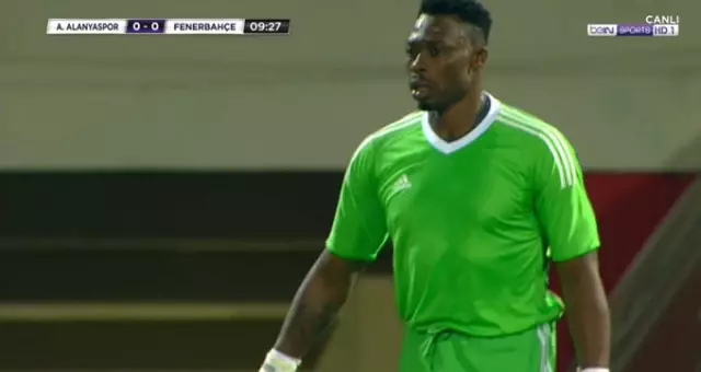 Fenerbahçeli Kameni'nin Formasında Arma Olmaması Şaşkına Çevirdi