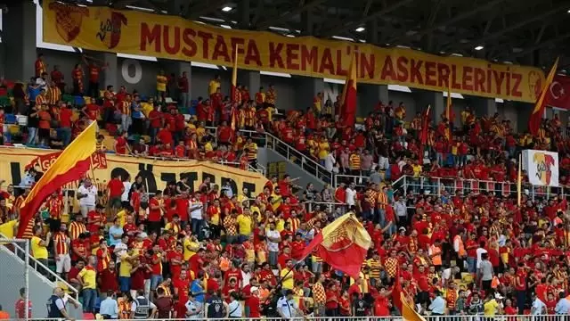 Göztepe, Taraftarıyla Buluştu