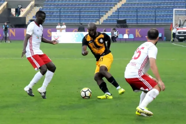 Osmanlıspor: 2 - D.g. Sivasspor: 4