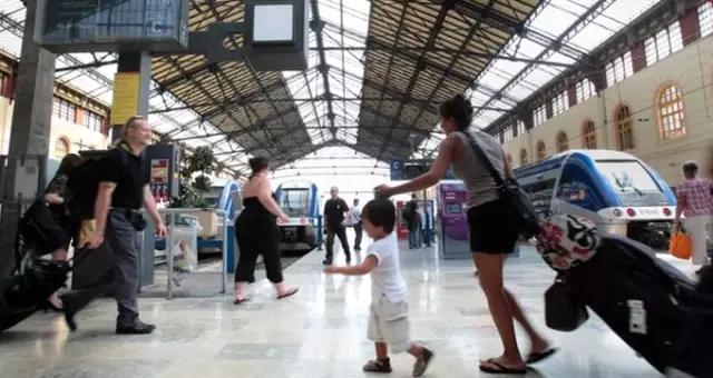Fransa'da ABD'li Turistlere Asitli Saldırı