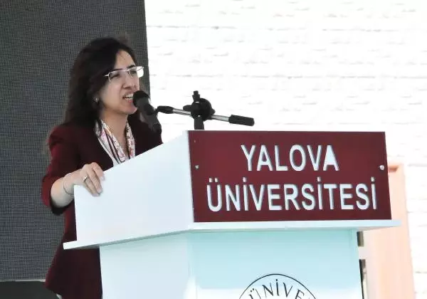 İnce'den Rektöre: Ben de Genel Başkan Olamadım, Moralimi Bozuyor Muyum? İnce'den Rektöre: Ben de Genel Başkan Olamadım, Moralimi Bozuyor Muyum?