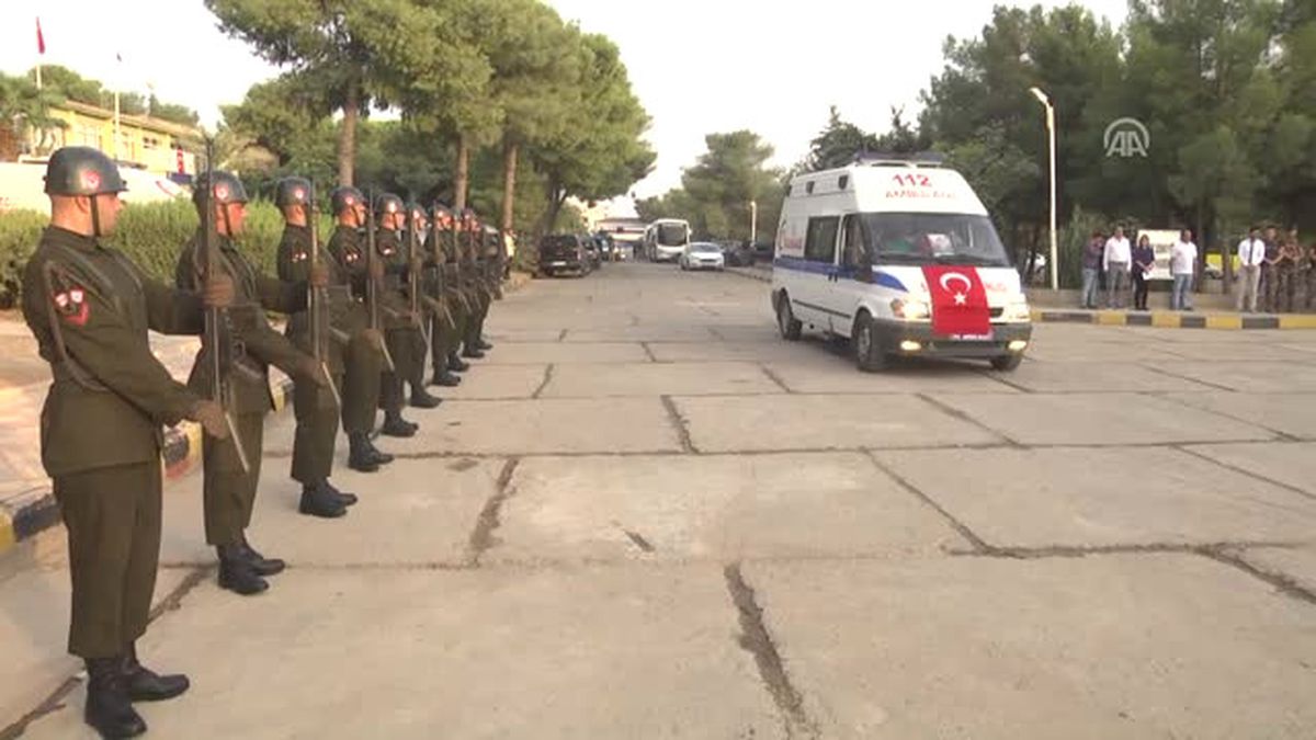 Mardin'de Şehit J. Uzman Çavuş Muhammet Arıkan'ın Cenazesi Memleketine Uğurlandı(2)