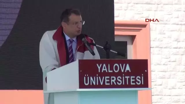 CHP'li İnce, Rektörü Teselli Etti: Ben de Genel Başkan Olamadım, Moralimi Bozuyor muyum? CHP'li İnce, Rektörü Teselli Etti: Ben de Genel Başkan Olamadım, Moralimi Bozuyor muyum?
