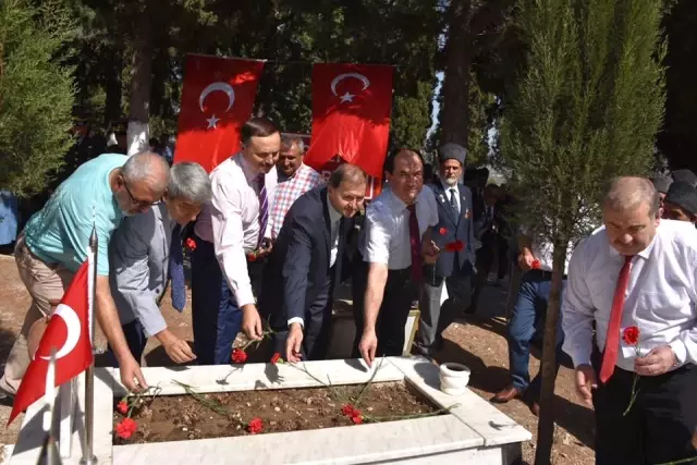Gaziler Gününde Duygusal Anlar Gaziler Gününde Duygusal Anlar