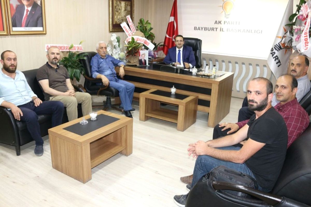 Gazeteciler Cemiyeti'nden Yumak'a Hayırlı Olsun Ziyareti