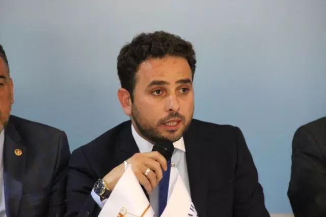 Milletvekili İshak Gazel: Türkiye'de Güvenlik Sıkıntısı Yok Milletvekili İshak Gazel: Türkiye'de Güvenlik Sıkıntısı Yok