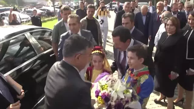 Milli Eğitim Bakanı Yılmaz: 'Her Yapılan Daha İyiye Ulaşmak İçindir' Milli Eğitim Bakanı Yılmaz: 'Her Yapılan Daha İyiye Ulaşmak İçindir'