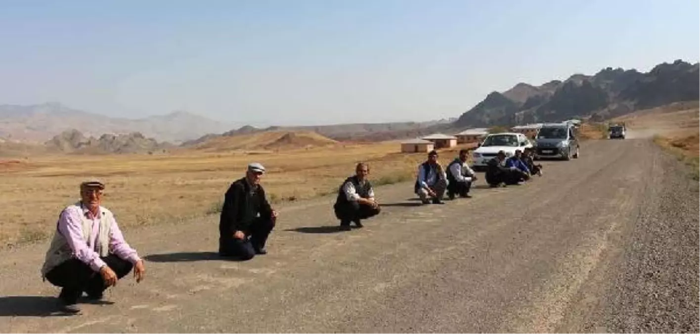 Köylülerin Asfalt Eylemi