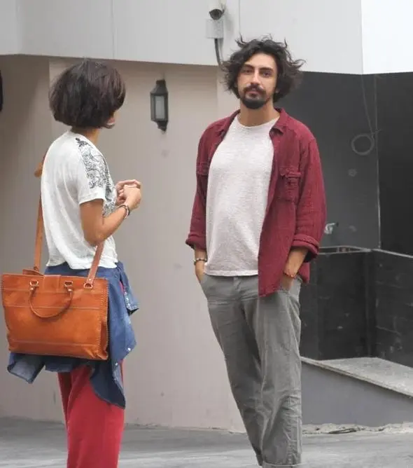 Tuba Büyüküstün ve Sevgilisi, Acun'un Düğününde Köşe Kapmaca Oynadı