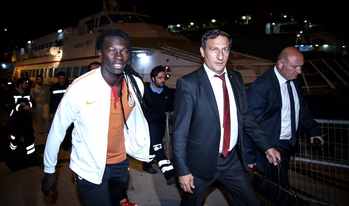 Galatasaray Kafilesi, Bursa'ya Geldi