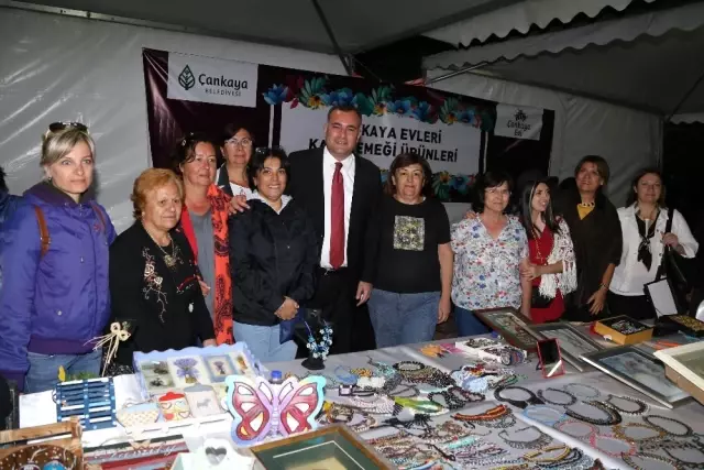 Kadın Emeği Festivali Türkülerle Başladı