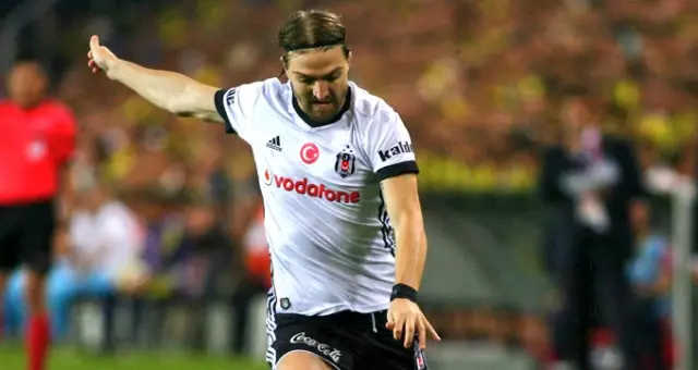 Beşiktaşlı Caner Erkin: Kadıköy'de Herkesi Yeniyoruz Sanıyordum, Geçmişimden Utandım