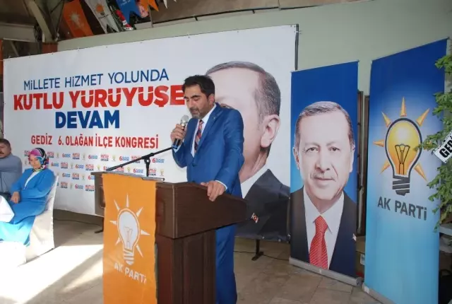 Gediz AK Parti'de Mesut Yörük Güven Tazeledi Gediz AK Parti'de Mesut Yörük Güven Tazeledi