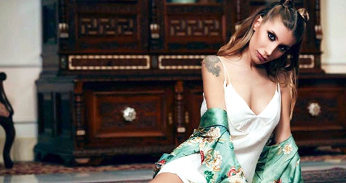İrem Derici, Hastaneden Fotoğraf Paylaştı