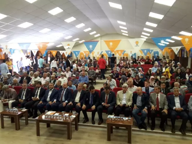 Pazarlar Ak Parti, 'Bilal Demirci ile Yola Devam' Dedi Pazarlar Ak Parti, 'Bilal Demirci ile Yola Devam' Dedi