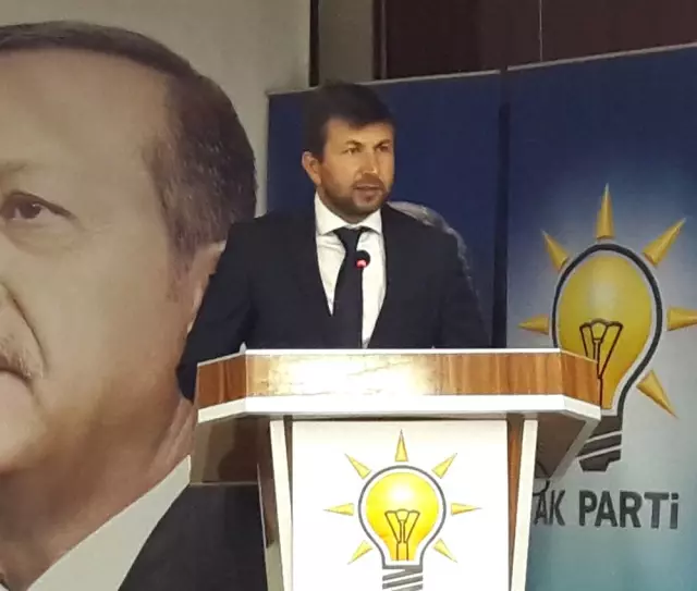 Pazarlar Ak Parti, 'Bilal Demirci ile Yola Devam' Dedi Pazarlar Ak Parti, 'Bilal Demirci ile Yola Devam' Dedi