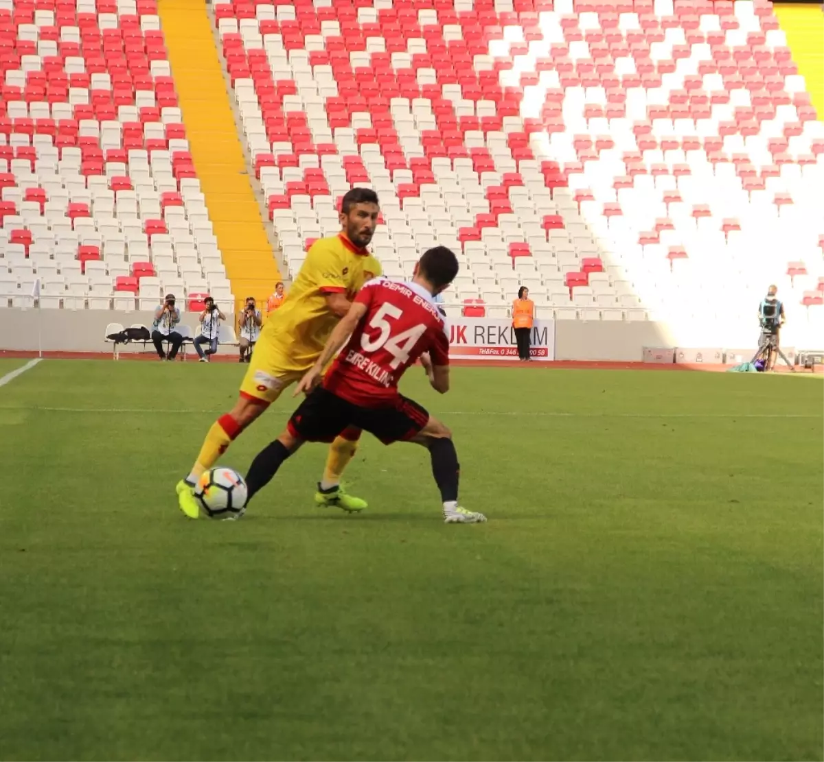 Süper Lig: D.g Sivasspor: 1 - Göztepe: 2 (İlk Yarı)
