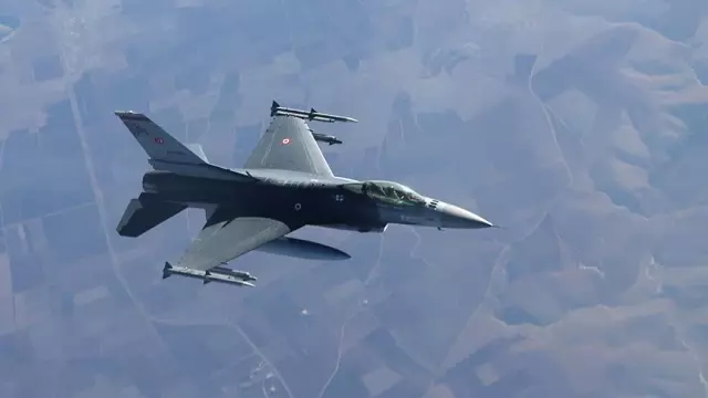 TSK'dan Sınır Ötesine Hava Harekatı! PKK Kamplarına Bomba Yağdı