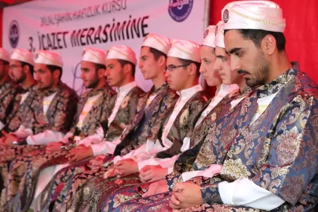 Yozgat'ta 22 Hafız İcazet Aldı