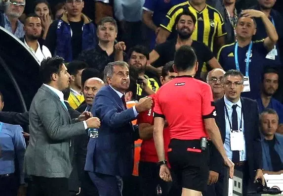Şenol Güneş, Ülker Stadı Koridorlarında