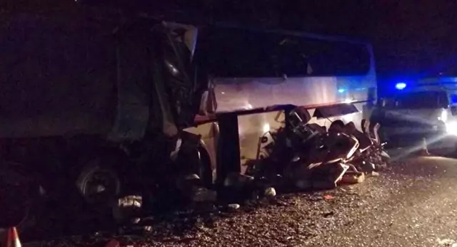 Abhazya'da Otobüs Kazası: 6 Ölü, 18 Yaralı