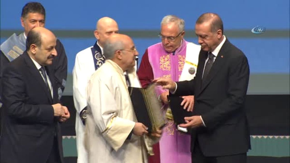 YÖK Üstün Başarı Ödülleri Sahiplerini Buldu