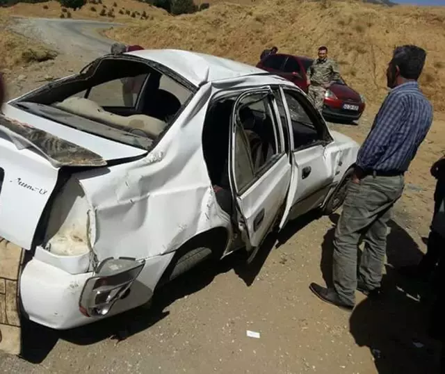 Muş'ta Kaza: 1 Ölü, 3 Yaralı Muş'ta Kaza: 1 Ölü, 3 Yaralı