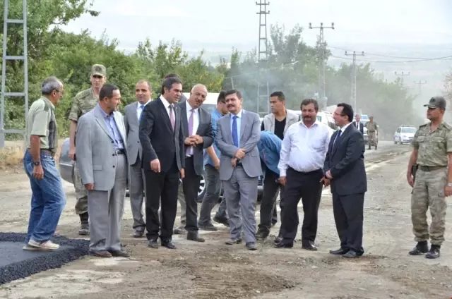 7 Kilometrelik Bayırbağ Köy Yolu Sıcak Asfaltla Kaplanıyor