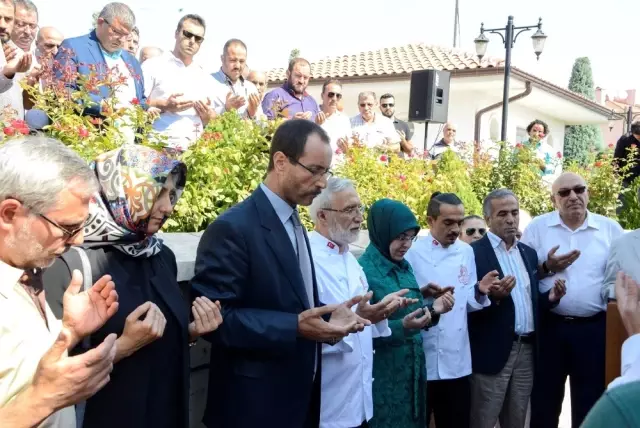 Konya'da Ateşbaz-ı Veli Aşçı Dede Etkinlikleri Başladı Konya'da Ateşbaz-ı Veli Aşçı Dede Etkinlikleri Başladı