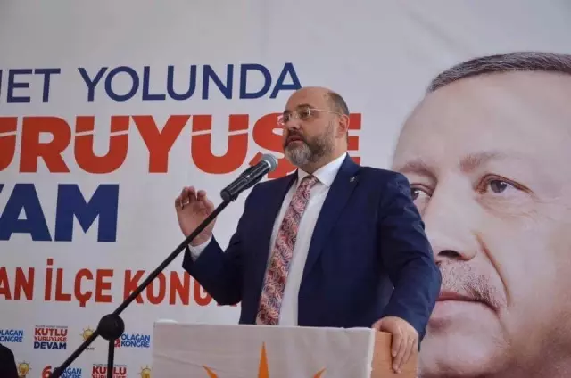 Altıntaş'ta AK Parti'nin Yeni İlçe Başkanı Cihangir Dönmez Oldu Altıntaş'ta AK Parti'nin Yeni İlçe Başkanı Cihangir Dönmez Oldu