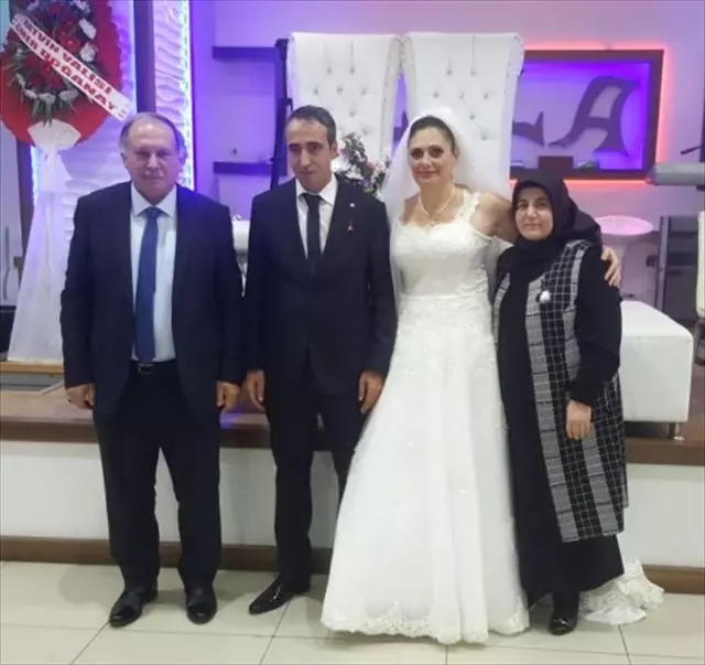 Artvin Valisi Doğanay, Şehit Yakının Nikah Törenine Katıldı Haberler