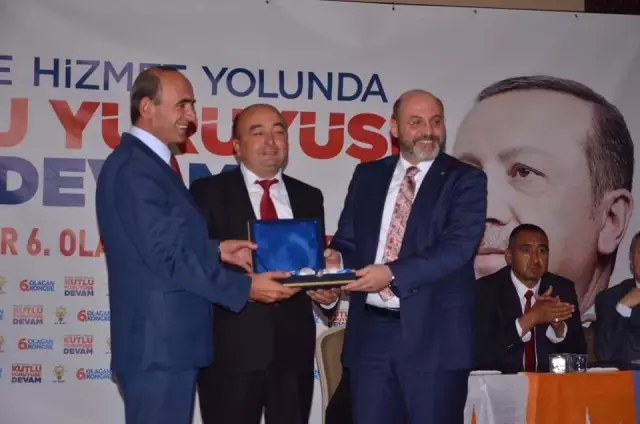 Çavdarhisar AK Parti'de Kongre Heyecanı Çavdarhisar AK Parti'de Kongre Heyecanı