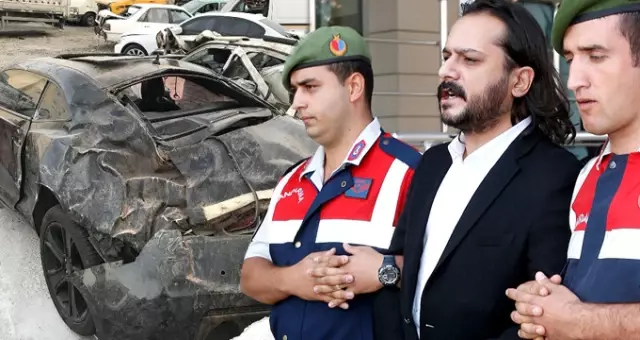 Emrah Serbes'in Aracının Yanında Bulunan Alkol Kutusu İncelenecek