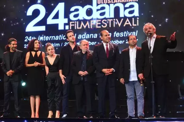 Festivale Onur Ünlü ve Onur Saylak Damgası